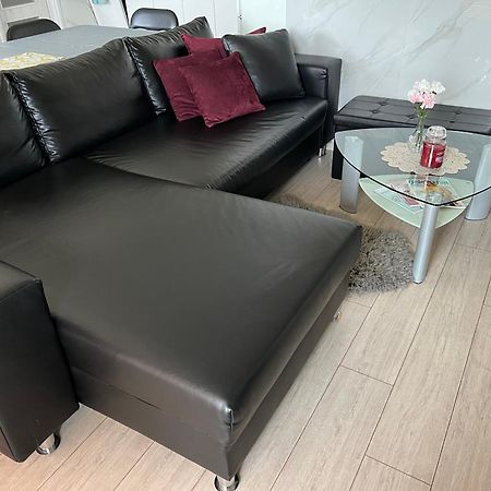Johnys Apartment ออสตราวา ภายนอก รูปภาพ